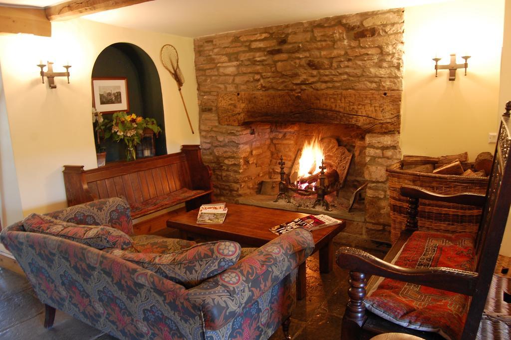 The Bell At Skenfrith Hotel ภายนอก รูปภาพ
