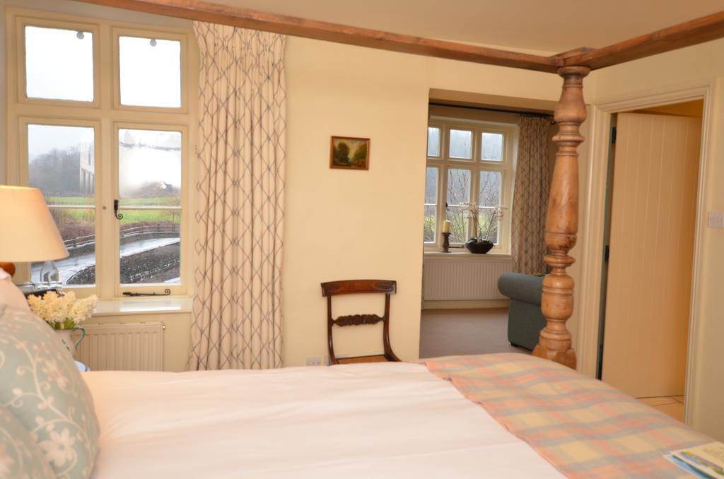 The Bell At Skenfrith Hotel ภายนอก รูปภาพ