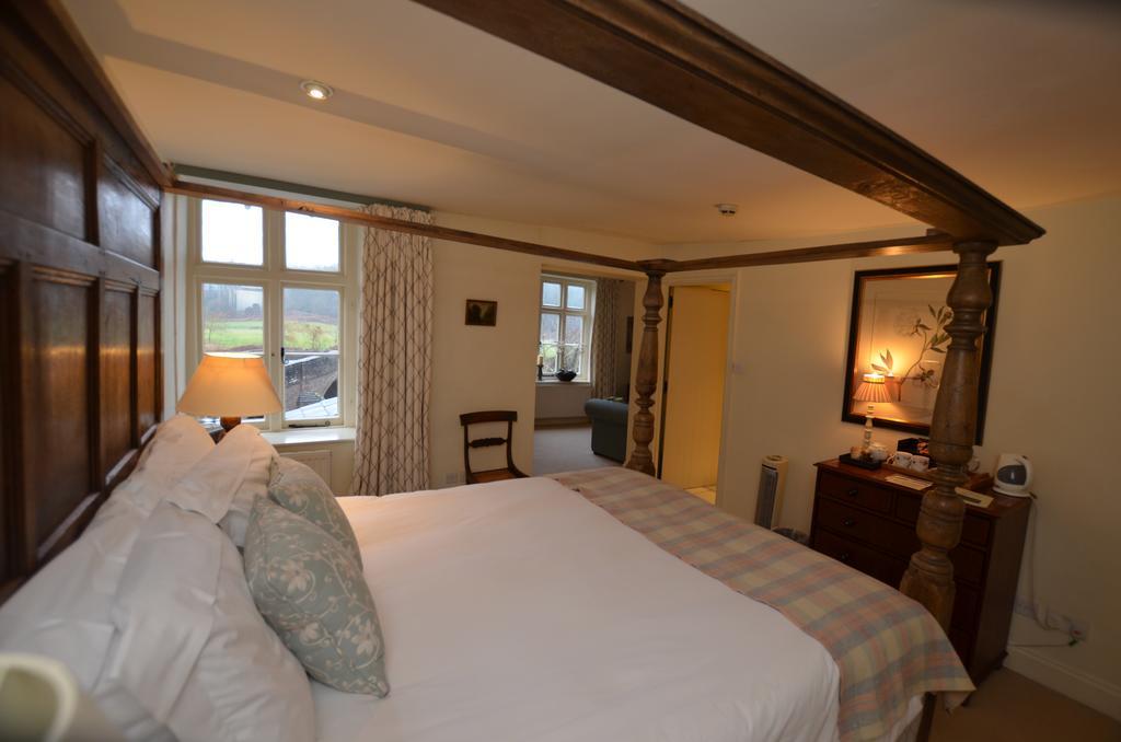 The Bell At Skenfrith Hotel ภายนอก รูปภาพ